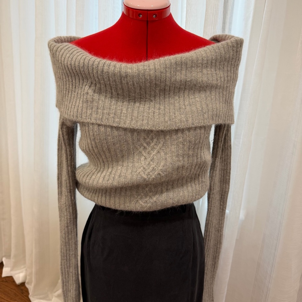 Beechers Brook | Off the Shoulders Sweater, Angora-Blend, Grey, US S